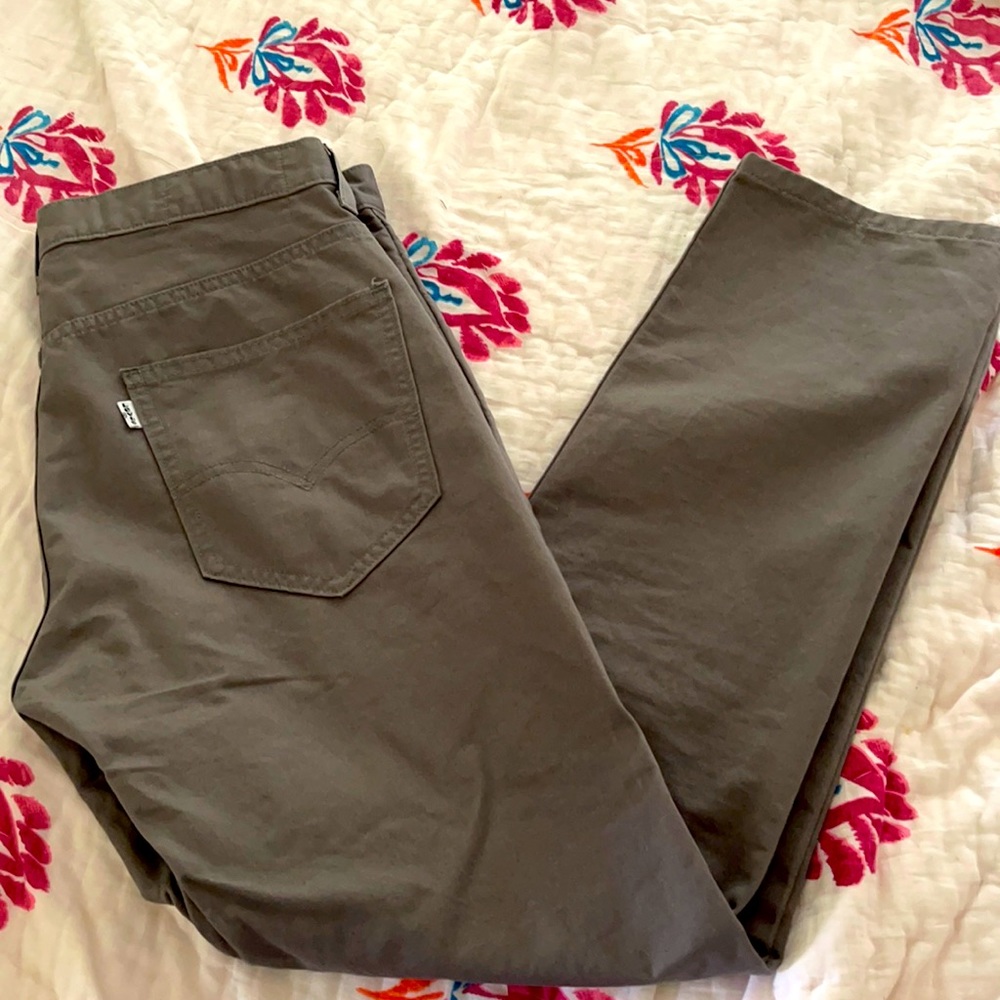 Greyish/Green Levi Jeans/Slacks